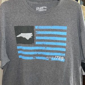 Men’s Grey SS Tee NC Rustic Graphic